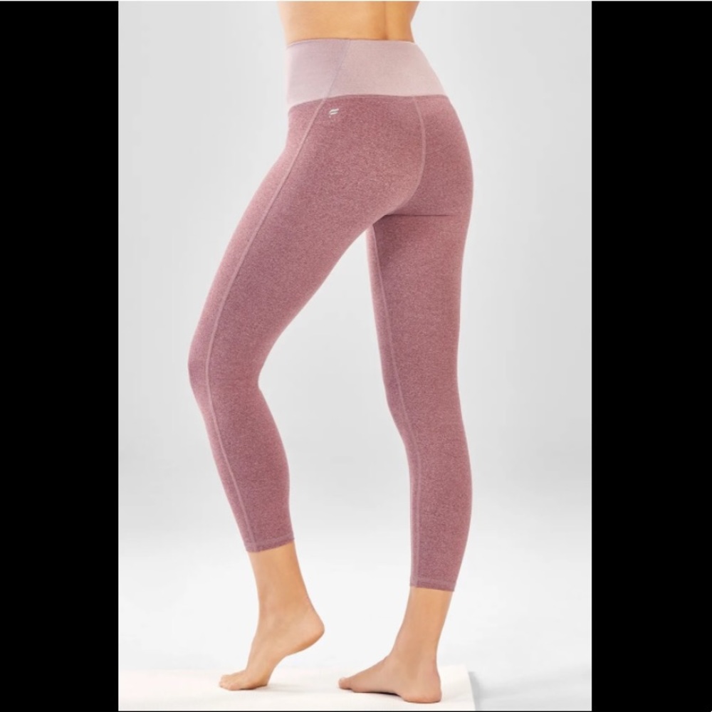 New w/o tag Fabletics Heathered High Waisted Capri